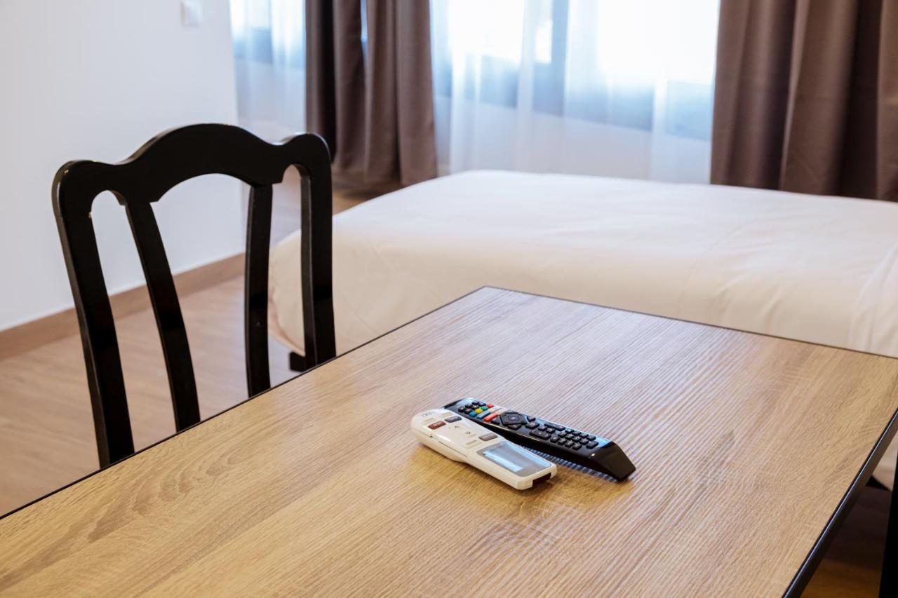 Apartahotel Golden Alcala Alcalá de Henares Eksteriør billede