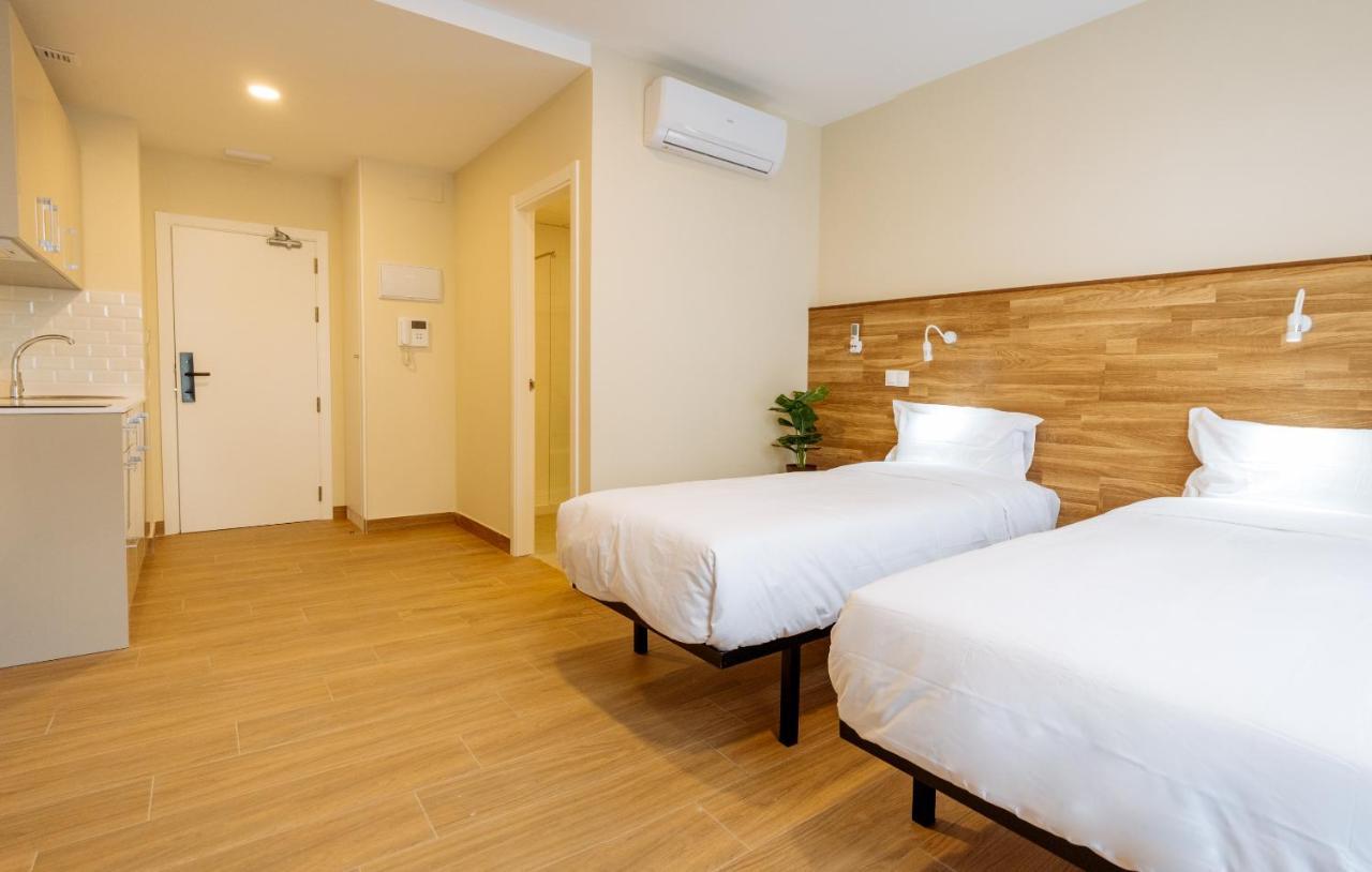 Apartahotel Golden Alcala Alcalá de Henares Eksteriør billede