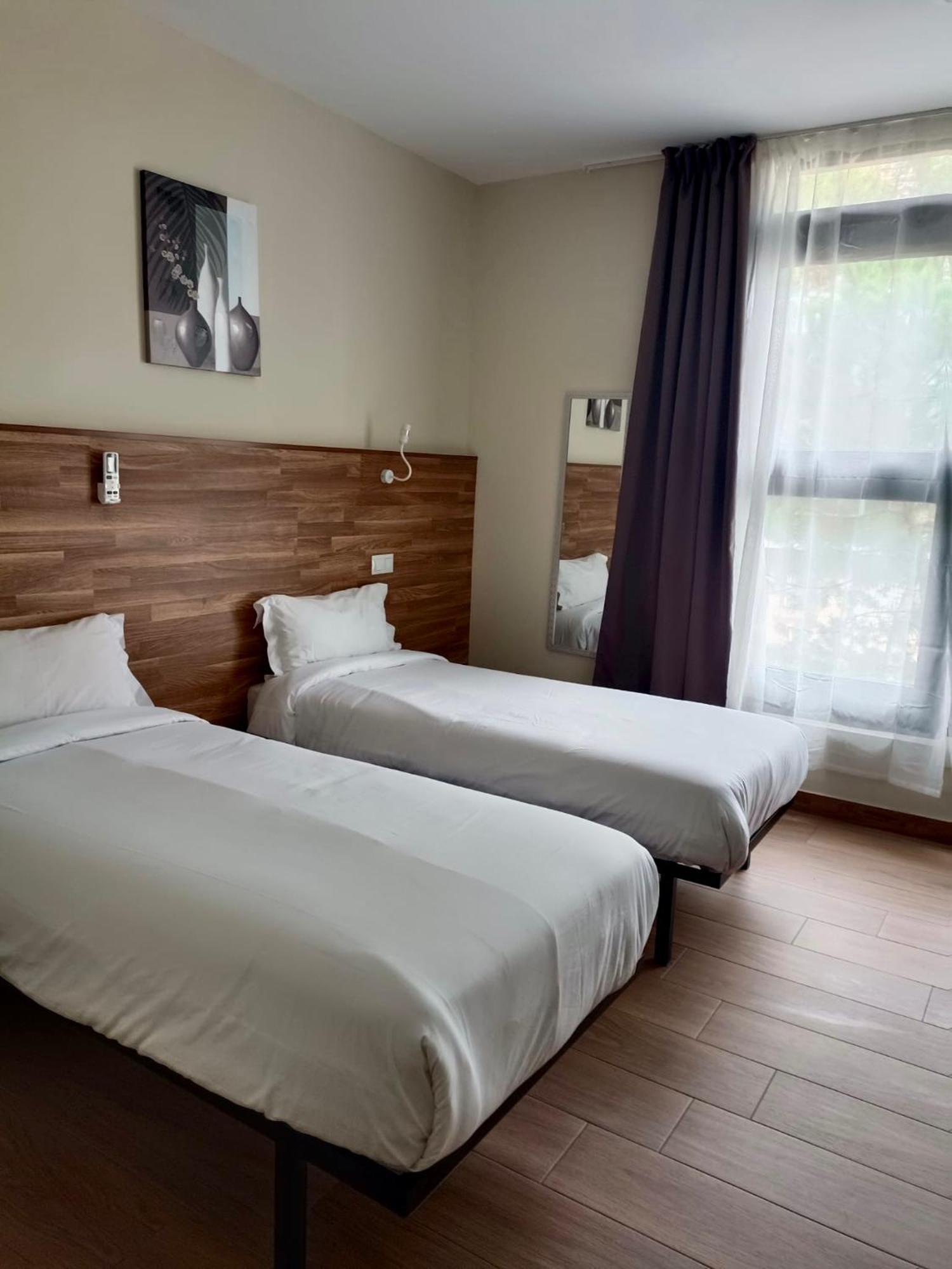 Apartahotel Golden Alcala Alcalá de Henares Eksteriør billede