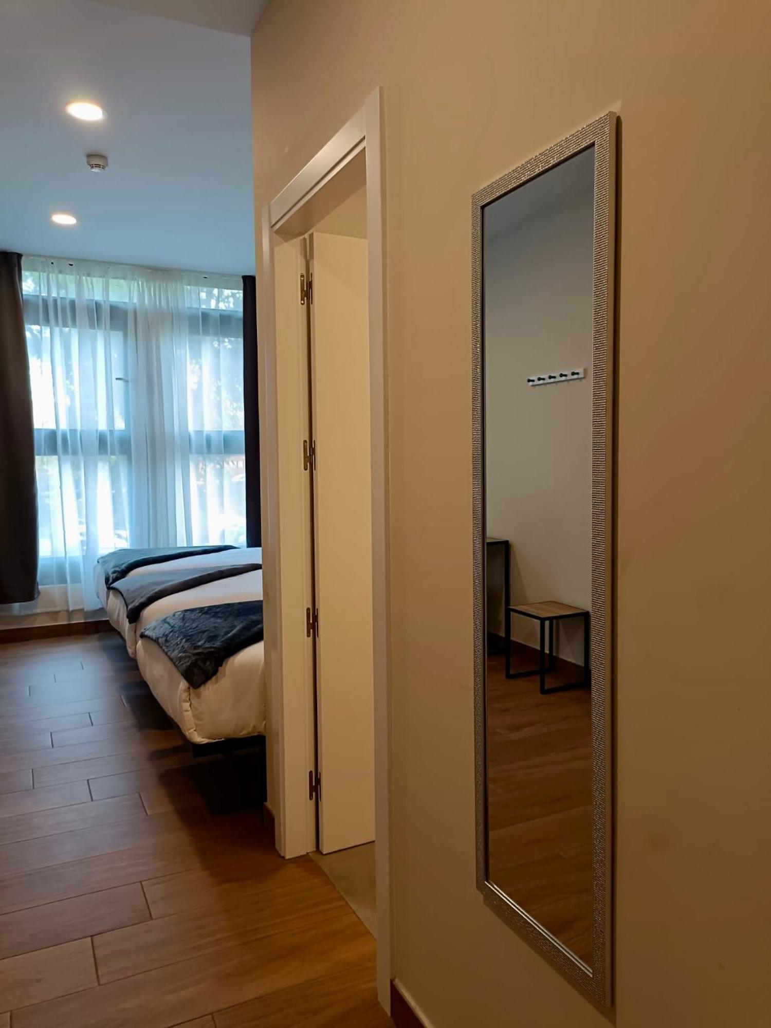 Apartahotel Golden Alcala Alcalá de Henares Eksteriør billede